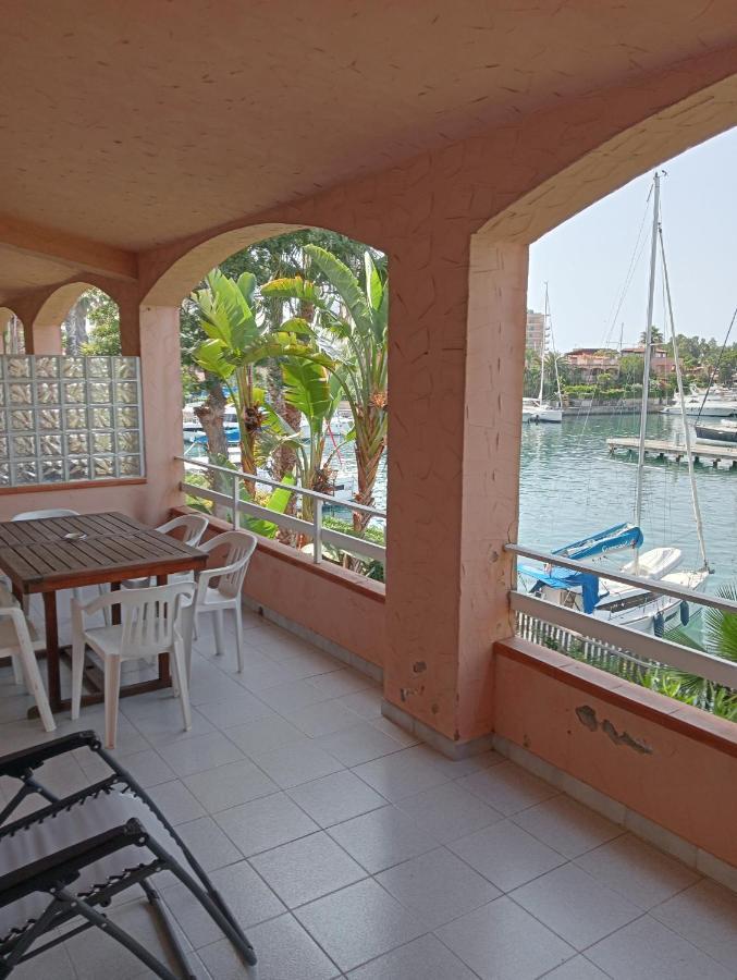 Trilocale "Alicudi" In Portorosa Villa ฟูร์นารี ภายนอก รูปภาพ